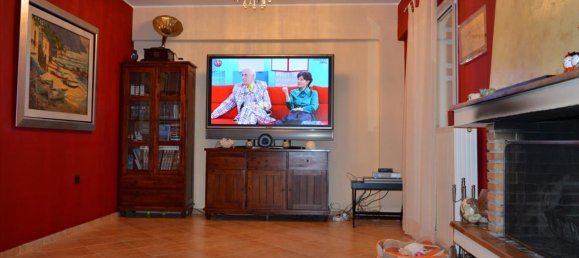 4 bedrooms Commercial property in Agioi Theodoroi, Greece No. 6264 9