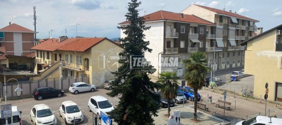 4 rooms Apartment in Santena, Italy No. 305537 2