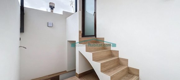 3 bedrooms Townhouse in Pedralba, Spain No. 265865 2