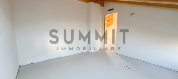 3غرفة منزل ذو طابقين في Schio, Italy رقم 351239 7