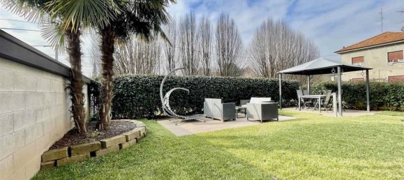 3 rooms Apartment in Lentate sul Seveso, Italy No. 227790 5