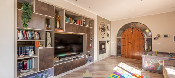 5 rooms House in Palermo, Italy No. 45640 2