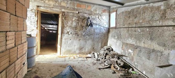 3-salle Maison à Nocera Superiore, Italy No. 8060 2