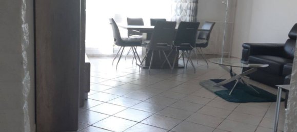 Квартира с 3 спальнями в Таверни, Франция № 329350 3