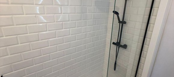 Apartamento de 3 dormitorios en L'Hospitalet de Llobregat, Spain No. 140979 14