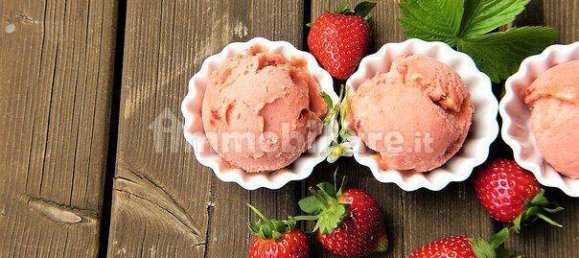 Коммерческая недвижимость с 1 комнатой в Верона, Италия № 201989 11