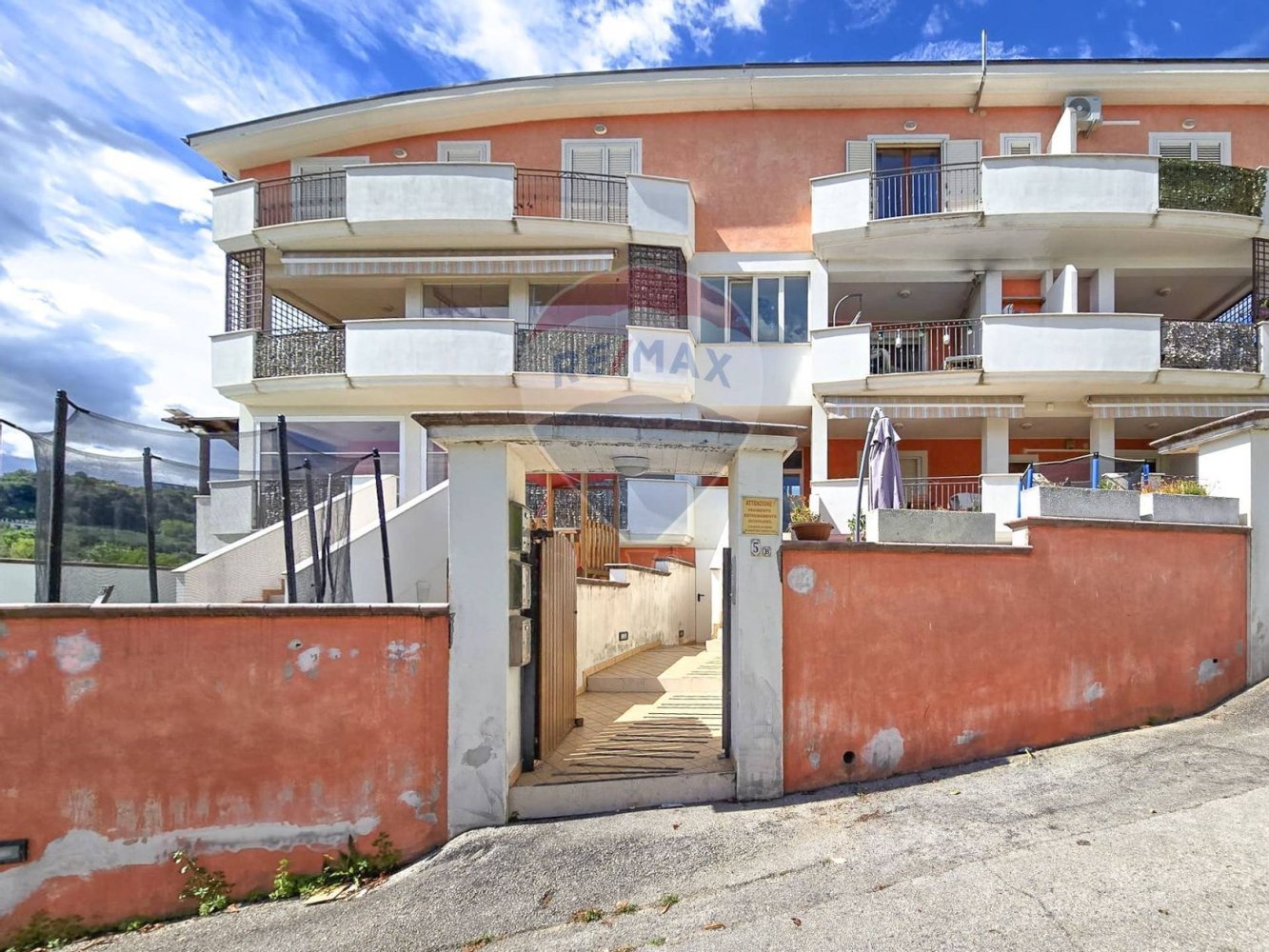 3 bedrooms Duplex in Francavilla al Mare, Italy No. 225345