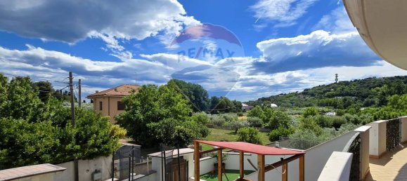 3 bedrooms Duplex in Francavilla al Mare, Italy No. 225345 24