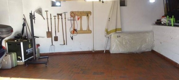 Edifício T10 em Merzig-Wadern, Germany N.º 17221 31