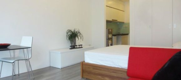 Studio in Tay Ho, Vietnam No. 3721 7