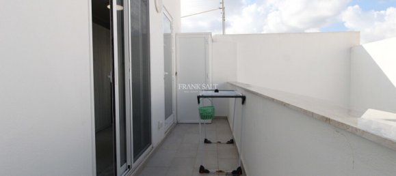 2 bedrooms Apartment in Swatar, Malta No. 7005 8