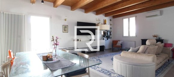 Вилла с 5 комнатами в Форли, Италия № 170226 46