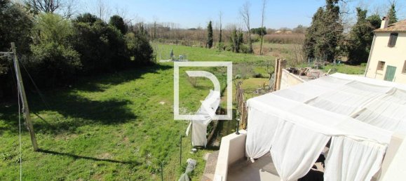 Вилла с 5 комнатами в Форли, Италия № 170226 21