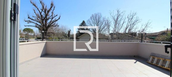 Вилла с 5 комнатами в Форли, Италия № 170226 20