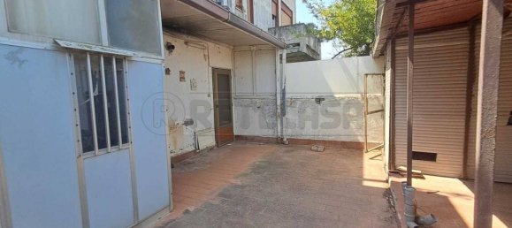 3 bedrooms House in Falcone, Italy No. 321947 8