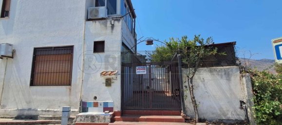 3 bedrooms House in Falcone, Italy No. 321947 2