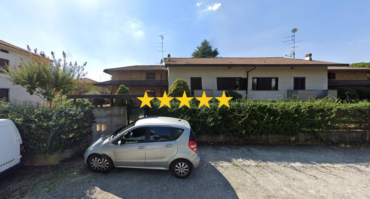 6 Schlafzimmer Villa in Gallarate, Italy, Nr. 367802