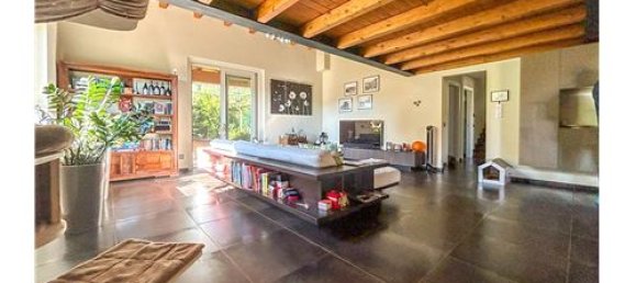 3 bedrooms Villa in Gavardo, Italy No. 279246 10