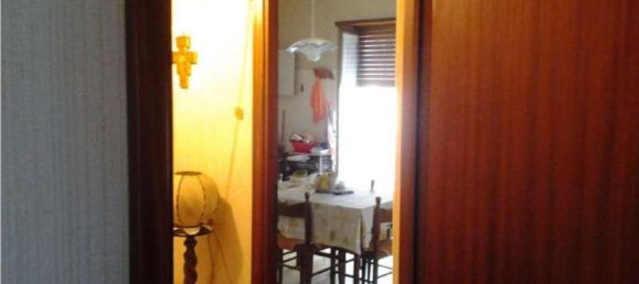 5-salle Appartement à Fondi, Italy No. 198571 8