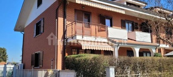 Casa de 4 dormitorios en Turin, Italy No. 154662 3