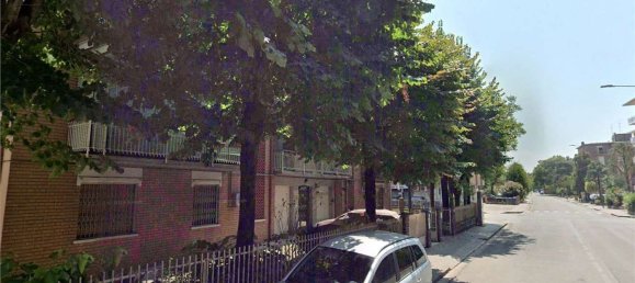 Квартира с 5 комнатами в Карпи, Италия № 94984 12