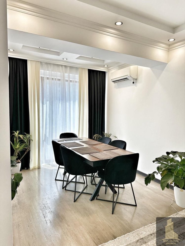 Квартира с 3 спальнями в Хатаинский район, Азербайджан № 1566