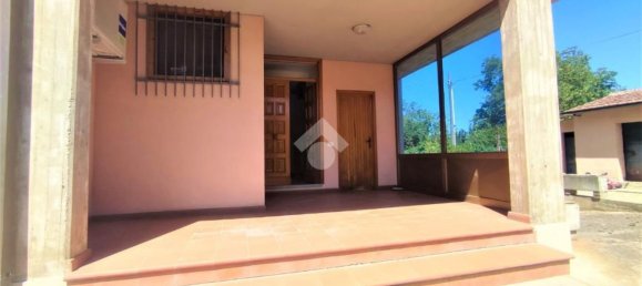 4 rooms Apartment in Perugia, Italy No. 294516 4