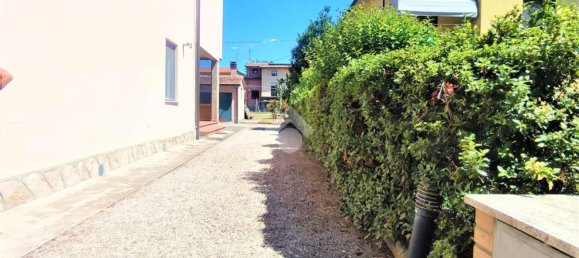 4 rooms Apartment in Perugia, Italy No. 294516 34