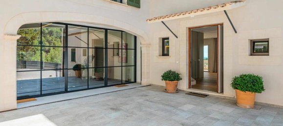 Villa de 4 dormitorios en Palma de Mallorca, Spain No. 167510 4