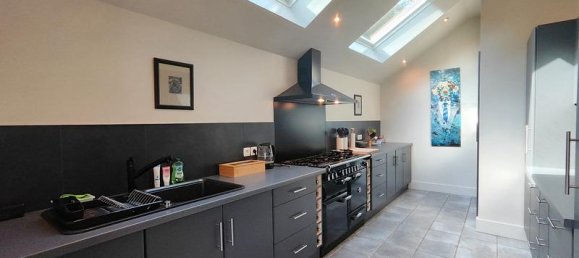 5 bedrooms Castles in Carentoir, France No. 360790 4