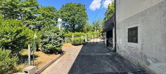 3 Schlafzimmer Villa in Lizzano in Belvedere, Italy, Nr. 258503 14