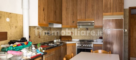 3 Schlafzimmer Villa in Lizzano in Belvedere, Italy, Nr. 258503 20