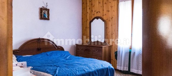 3 Schlafzimmer Villa in Lizzano in Belvedere, Italy, Nr. 258503 22