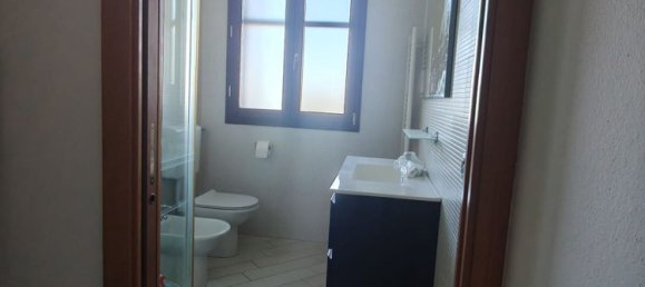 3 bedrooms Duplex in Taglio di Po, Italy No. 371925 3