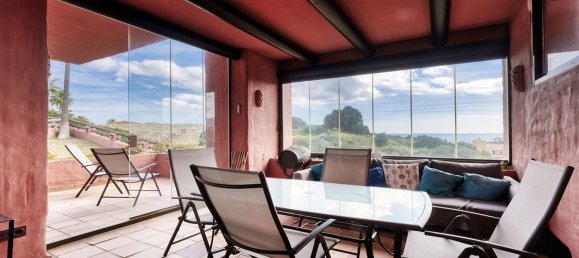 Apartamento de 3 dormitorios en San Luis de Sabinillas, Spain No. 31365 3