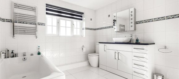 5 bedrooms House in Hadley Wood, United Kingdom No. 6592 34