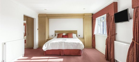 5 bedrooms House in Hadley Wood, United Kingdom No. 6592 22