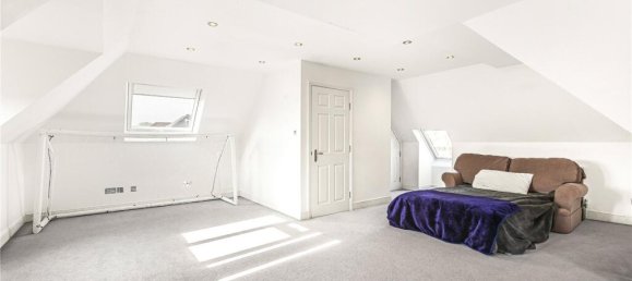 5 bedrooms House in Hadley Wood, United Kingdom No. 6592 40