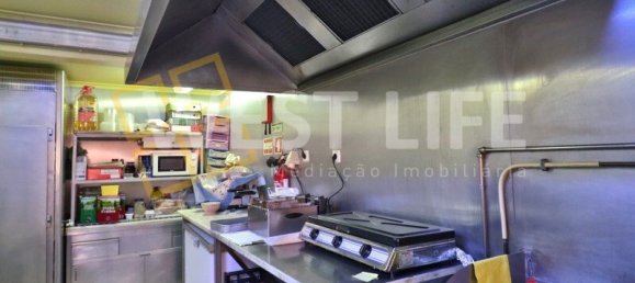 84m² Commercial property in Ericeira, Portugal No. 272738 9