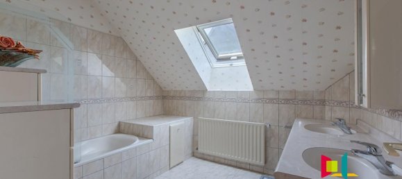 5 Schlafzimmer Haus in Blois, France, Nr. 241573 18