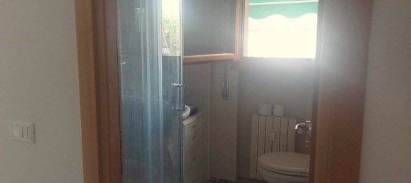 1 bedroom Apartment in Florence, Italy No. 277219 10