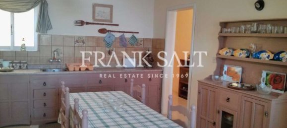 2 bedrooms Apartment in Ghajnsielem, Malta No. 5609 12