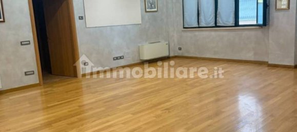 5-Zimmer Gewerbliche Immobilie in Moglia, Italy, Nr. 314284 3