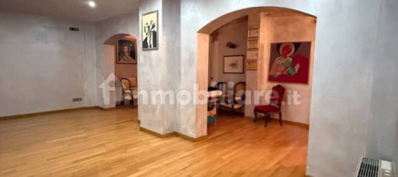 5-Zimmer Gewerbliche Immobilie in Moglia, Italy, Nr. 314284 7