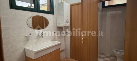 5-Zimmer Gewerbliche Immobilie in Moglia, Italy, Nr. 314284 5