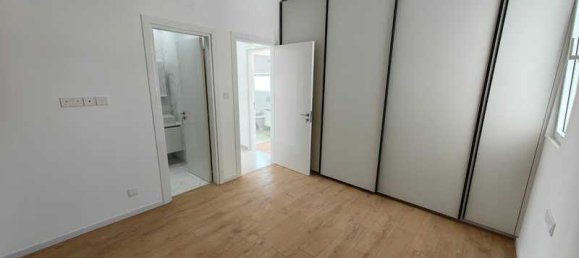 3 bedrooms Apartment in Larnaca, Cyprus No. 20288 7