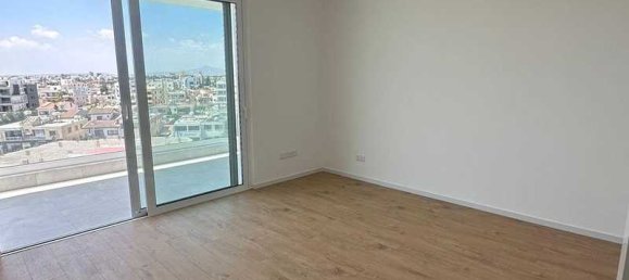 3 bedrooms Apartment in Larnaca, Cyprus No. 20288 5
