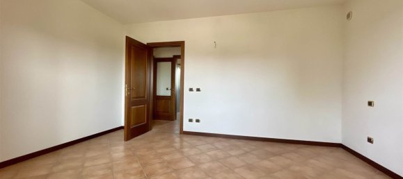 3غرفة شقة في Curtatone, Italy رقم 309733 13