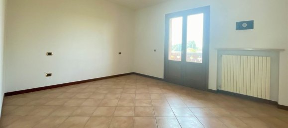 3غرفة شقة في Curtatone, Italy رقم 309733 10