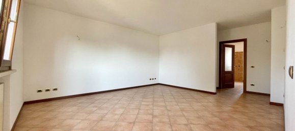 3غرفة شقة في Curtatone, Italy رقم 309733 3